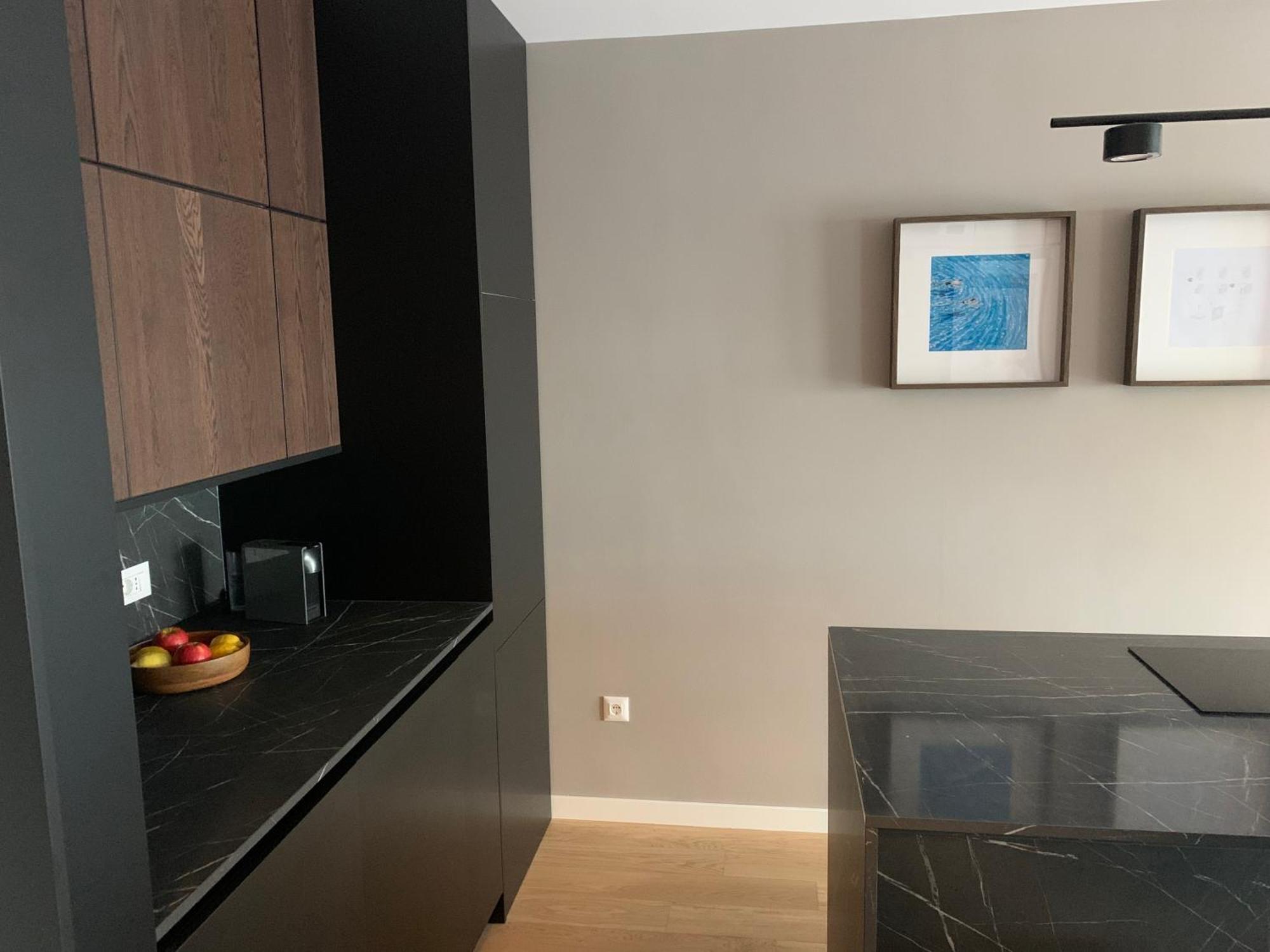 Capitol Apartment