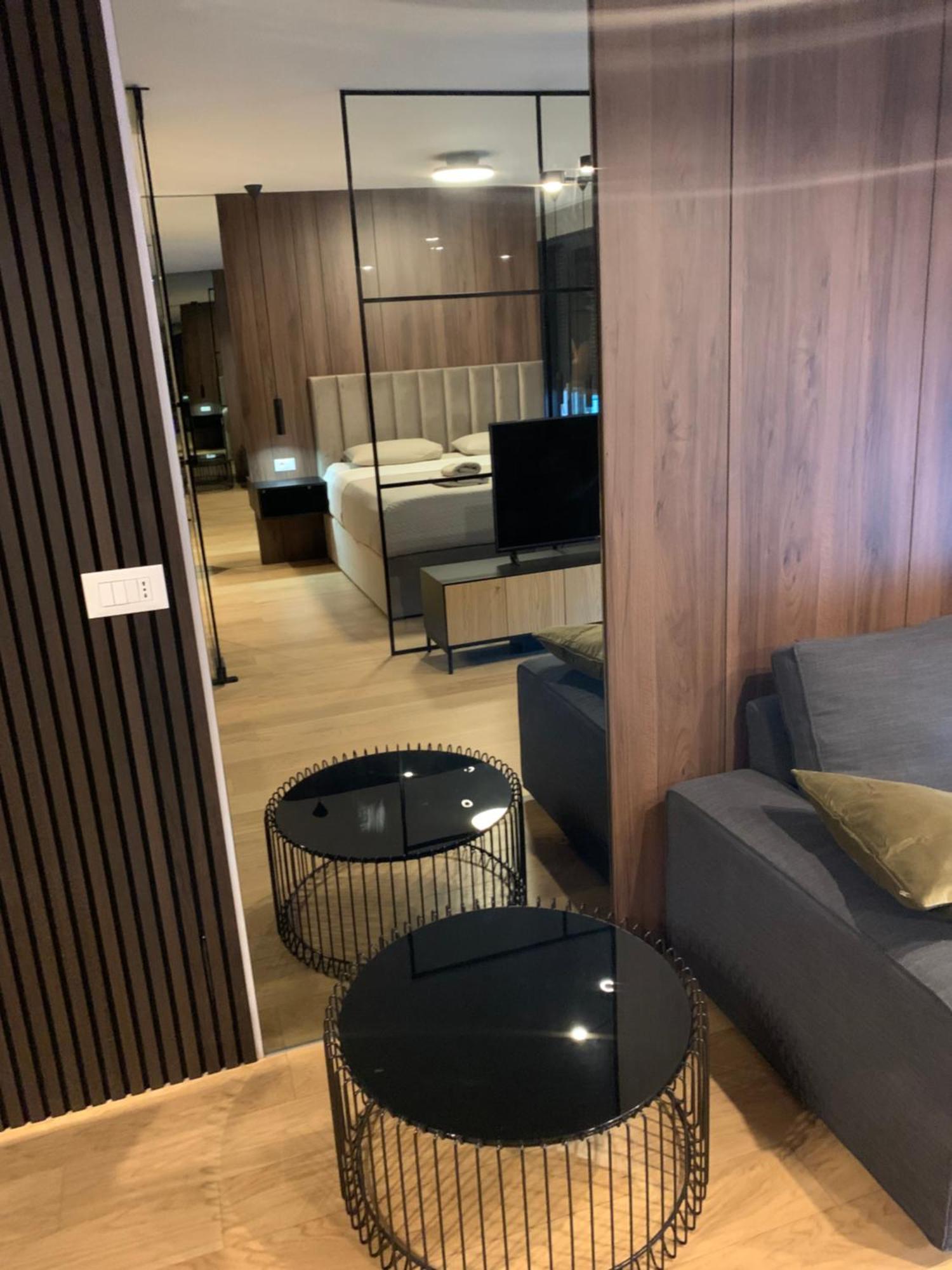 Capitol Apartment