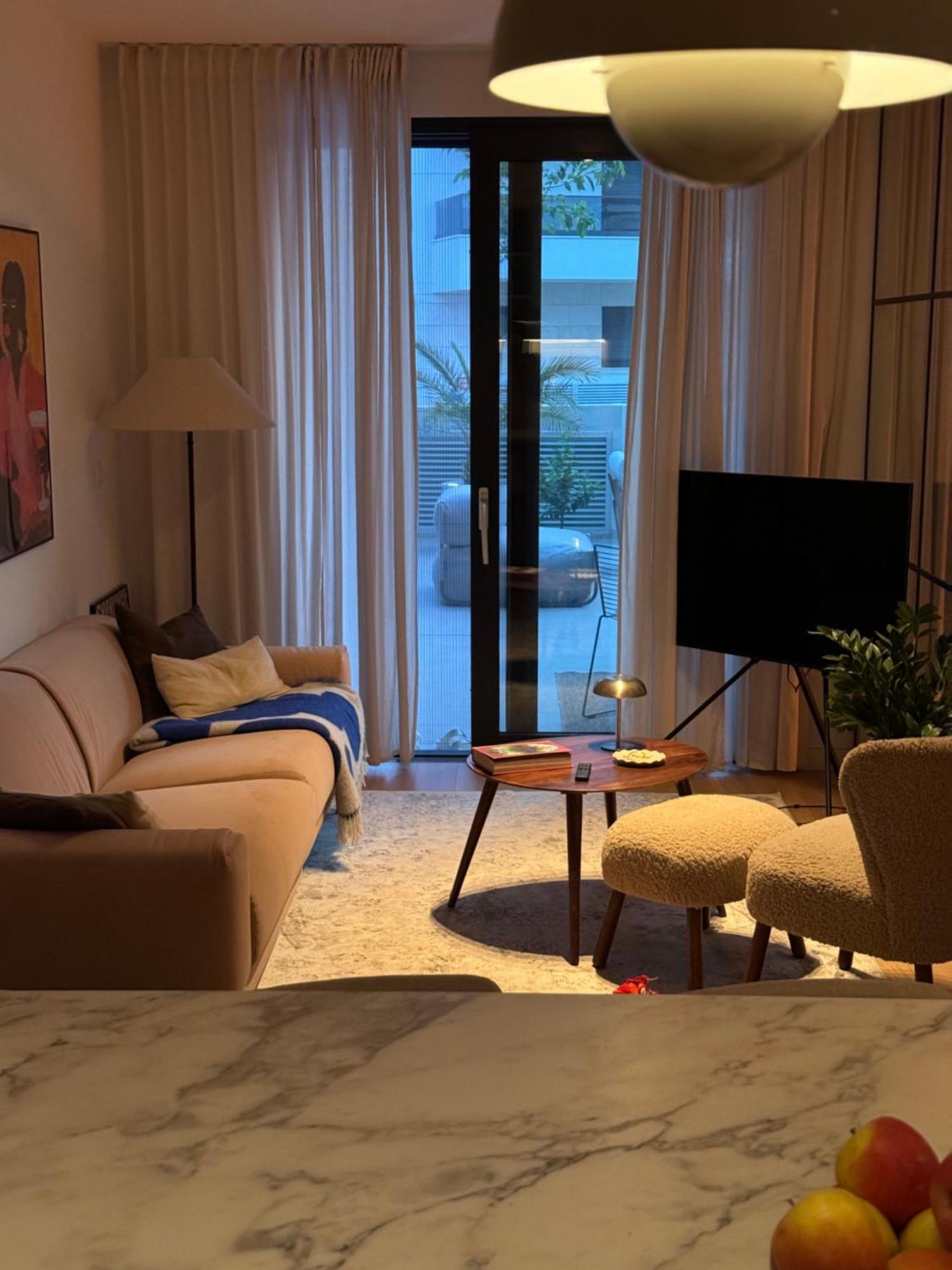 Capitol Apartment *